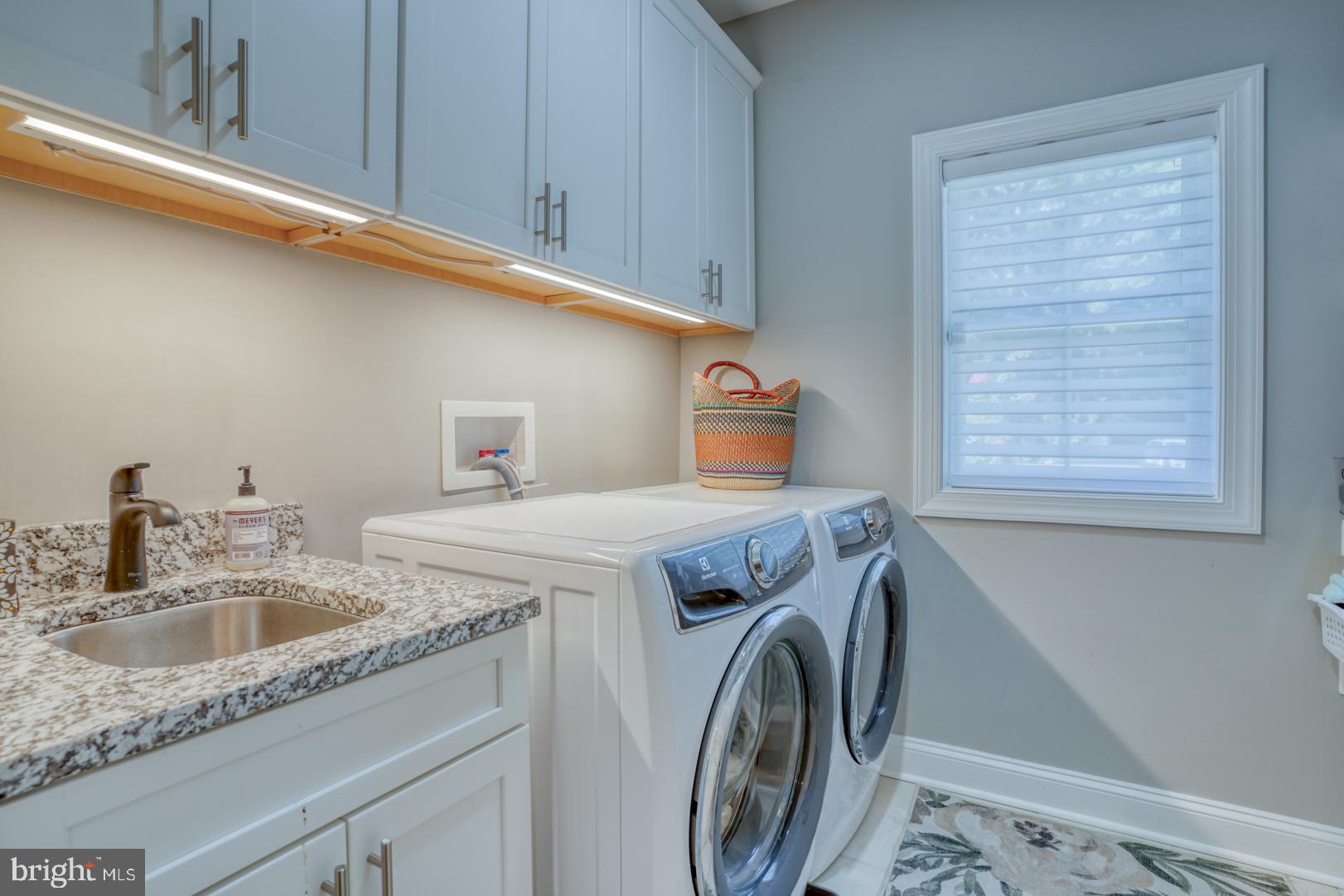 4 Rivers End Drive Seaford, DE 19973 - Photo 29 of 38 a utility room with dryer and washer