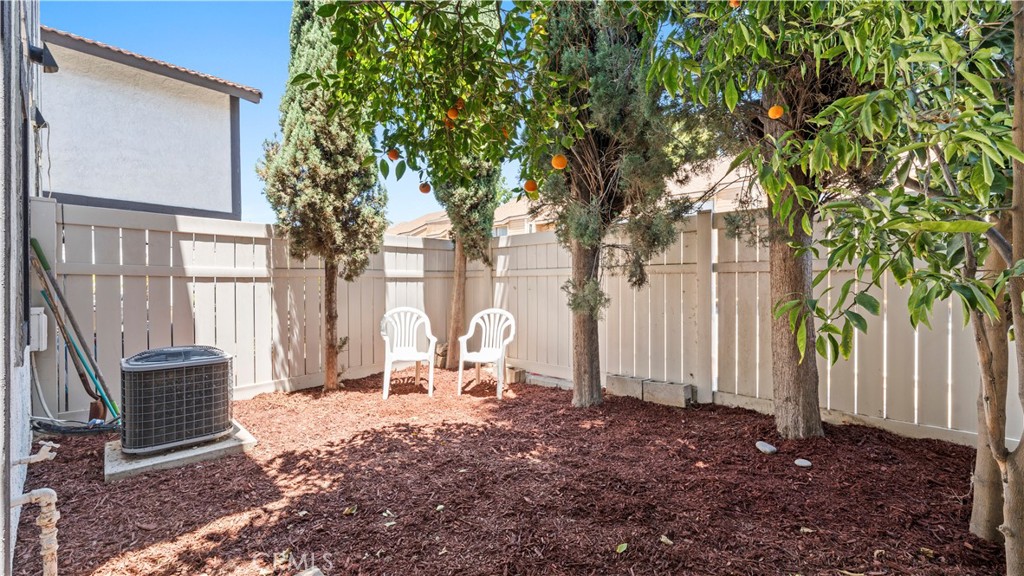 1013 West Linden Street, Unit 7 Riverside, CA 92507 - Photo 18 of 35