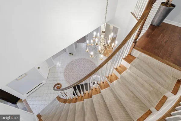 $1,300,000 | 8 Moon Circle, Yardley, PA 19067