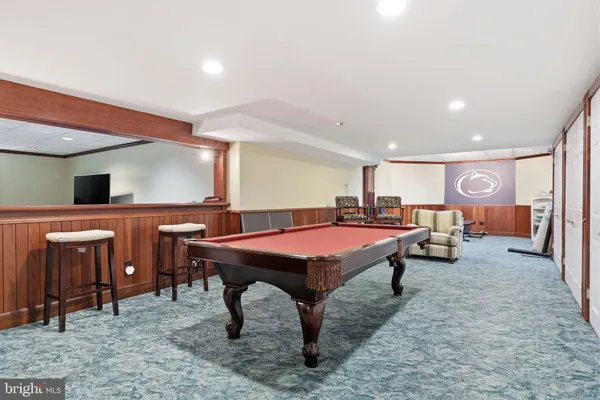 $1,300,000 | 8 Moon Circle, Yardley, PA 19067