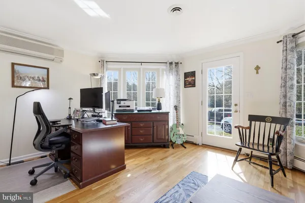 $1,300,000 | 8 Moon Circle, Yardley, PA 19067