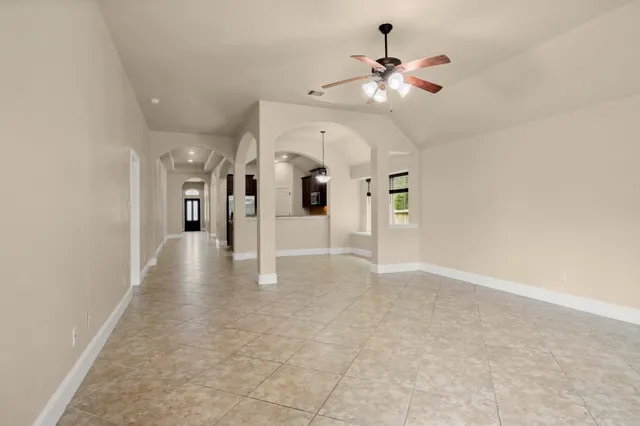 $2,675 | 110 Logan Pass Court, Montgomery, TX 77316