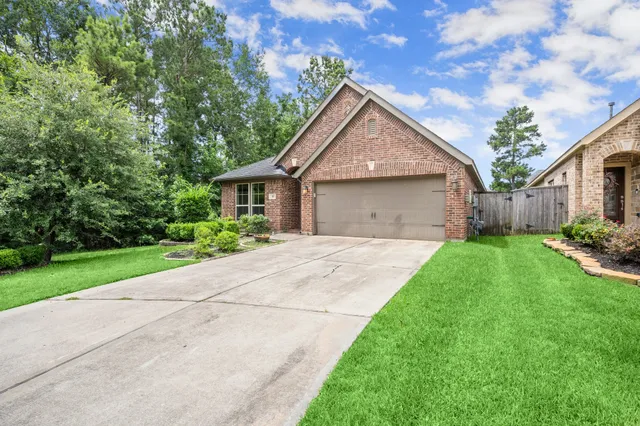 $2,675 | 110 Logan Pass Court, Montgomery, TX 77316