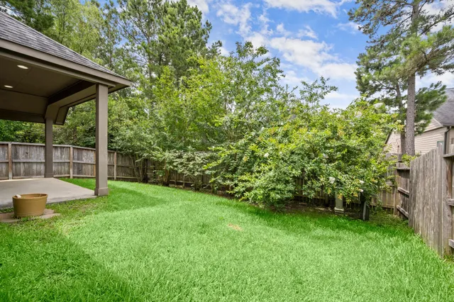 $2,675 | 110 Logan Pass Court, Montgomery, TX 77316