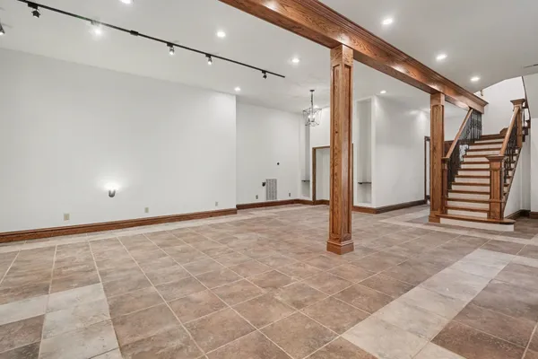 $3,595,000 | 7699 County Line Road North, White Bluff, TN 37187