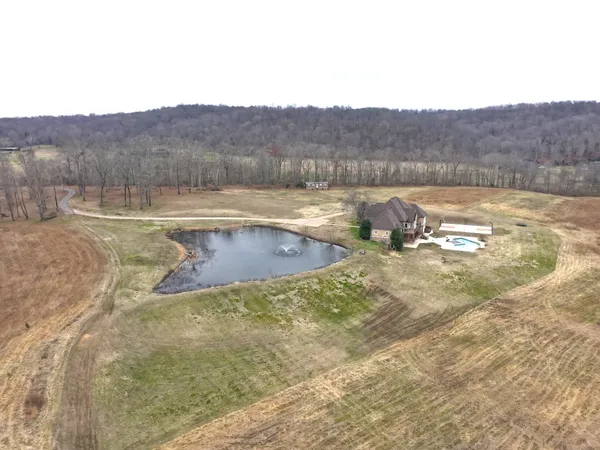 $3,595,000 | 7699 County Line Road North, White Bluff, TN 37187