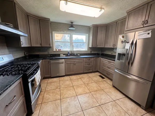 $2,200 | 781 Old Highway 5, Blue Ridge, GA 30513