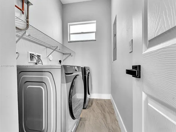 $3,500 | 803 North 20th Street, Fort Pierce, FL 34950