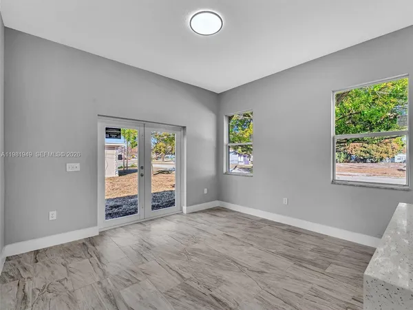 $3,500 | 803 North 20th Street, Fort Pierce, FL 34950