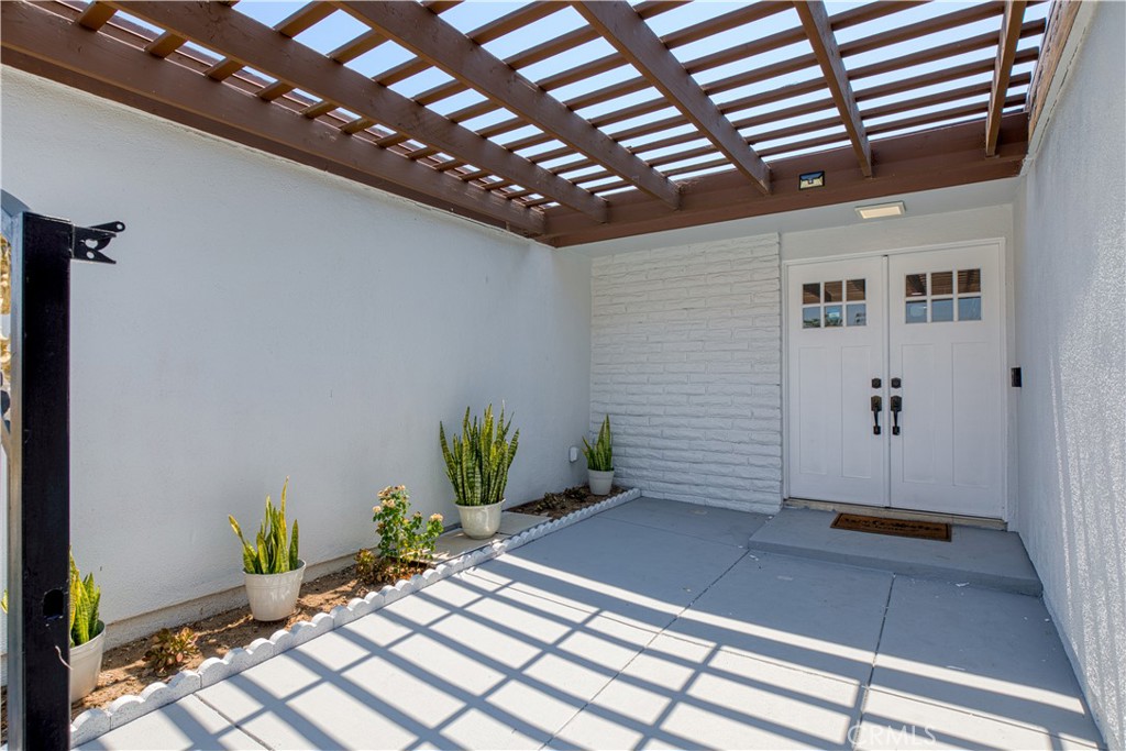 14332 Kipling Lane Tustin, CA 92780 - Photo 3 of 16 a view of a terrace