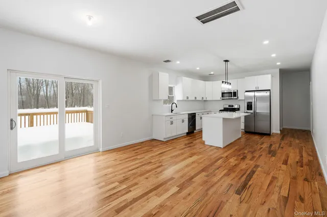 $749,999 | 30 Northern Avenue, Walden, NY 12586