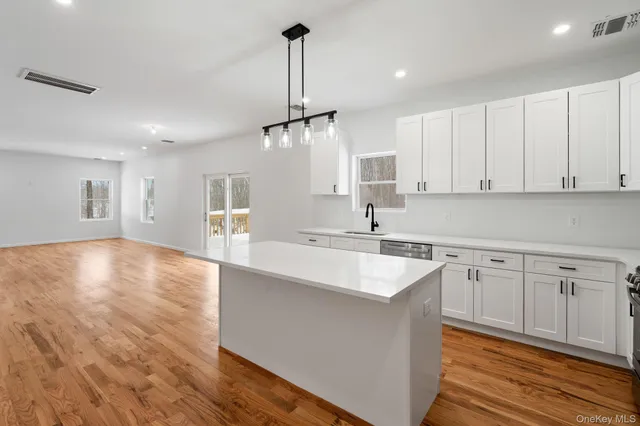 $749,999 | 30 Northern Avenue, Walden, NY 12586