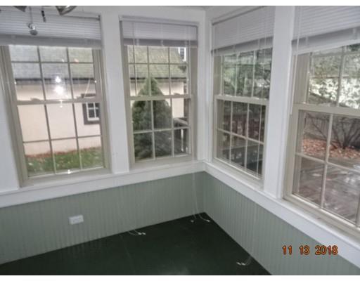 55 Larkspur Street Springfield, MA 01108 - Photo 8 of 16 Gallery Image 8