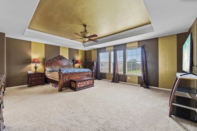 $327,600 | 6715 Castle Terrace Court, Spring, TX 77379