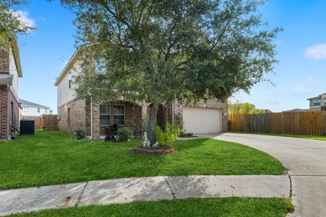 $327,600 | 6715 Castle Terrace Court, Spring, TX 77379