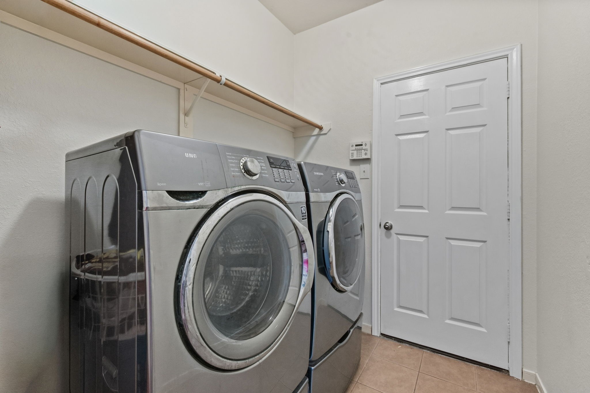 6715 Castle Terrace Court Spring, TX 77379 - Photo 30 of 32