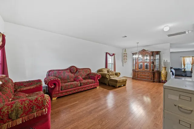 $327,600 | 6715 Castle Terrace Court, Spring, TX 77379