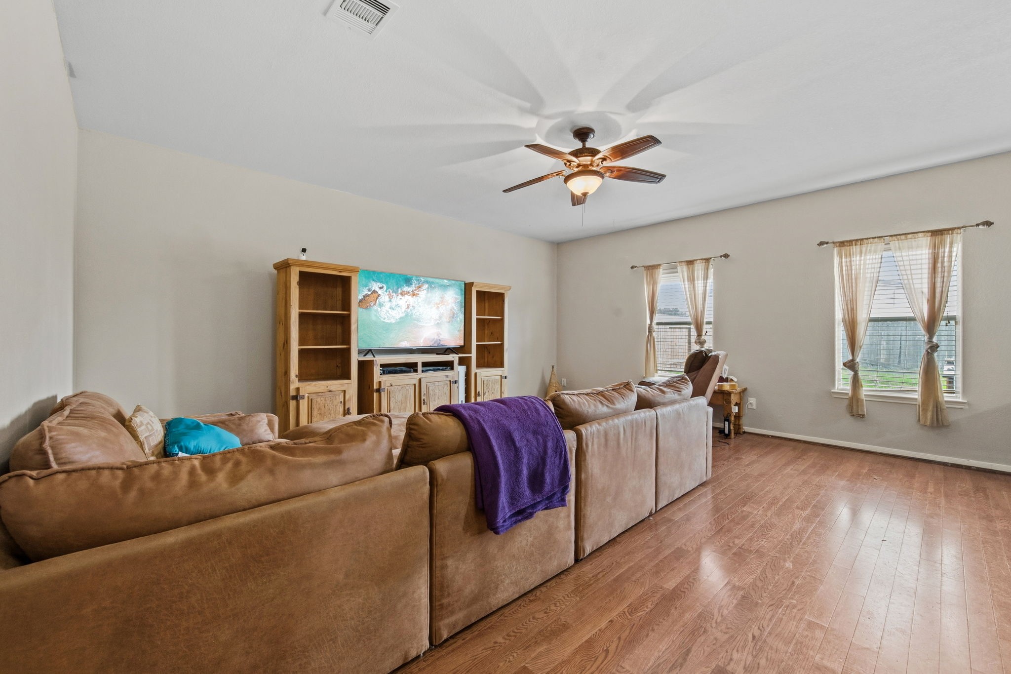 6715 Castle Terrace Court Spring, TX 77379 - Photo 8 of 32