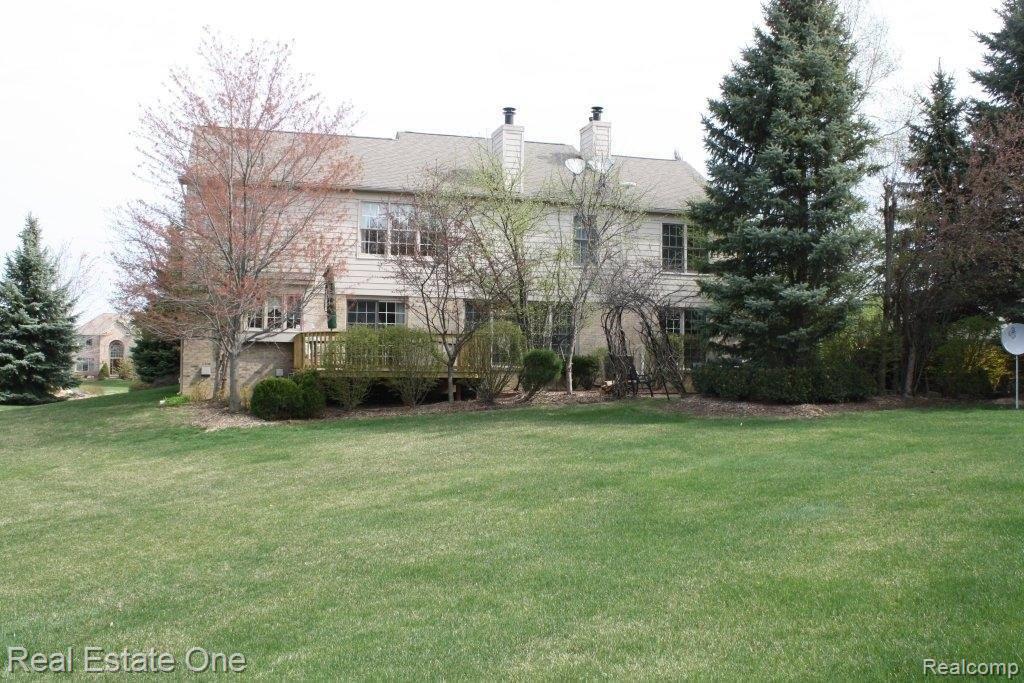 3433 West York Court Rochester, MI 48306 - Photo 21 of 21 Back Exterior