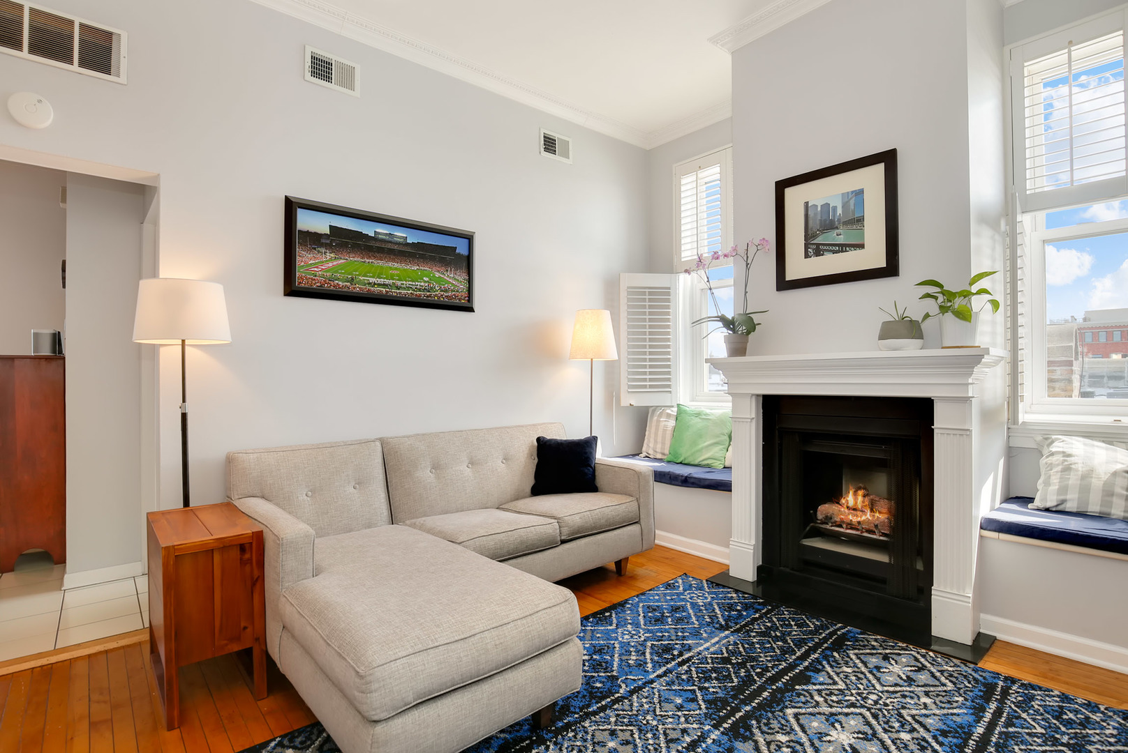 2029 North Racine Avenue, Unit 4B Chicago, IL 60614 - Photo 3 of 20