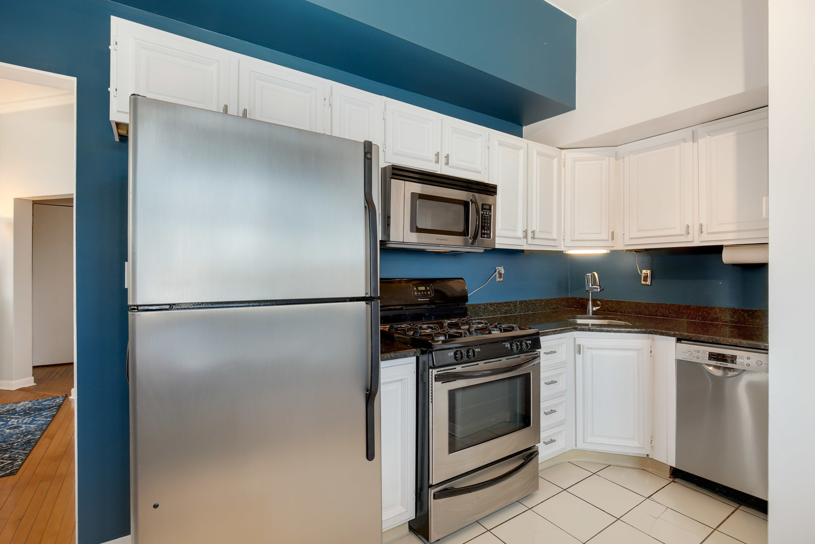 2029 North Racine Avenue, Unit 4B Chicago, IL 60614 - Photo 9 of 20