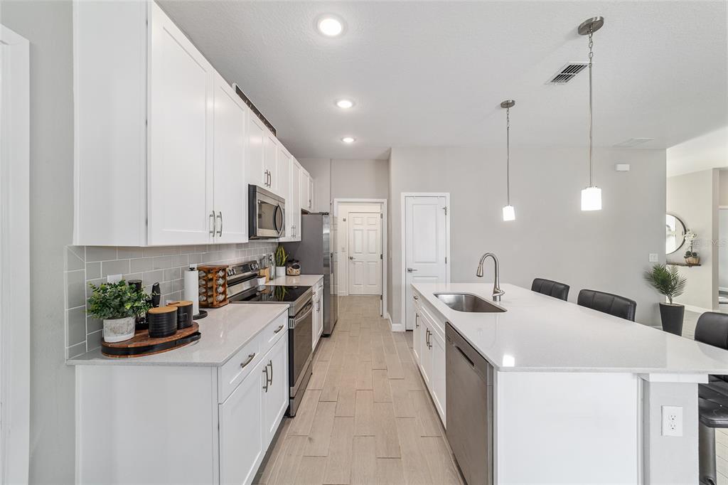 16620 Southwest 46th Circle Ocala, FL 34473 - Photo 11 of 39