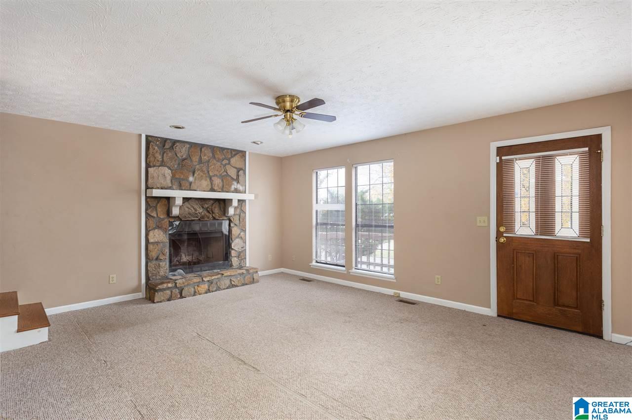 4120 Brookside Lane Oxford, AL 36203 - Photo 7 of 32