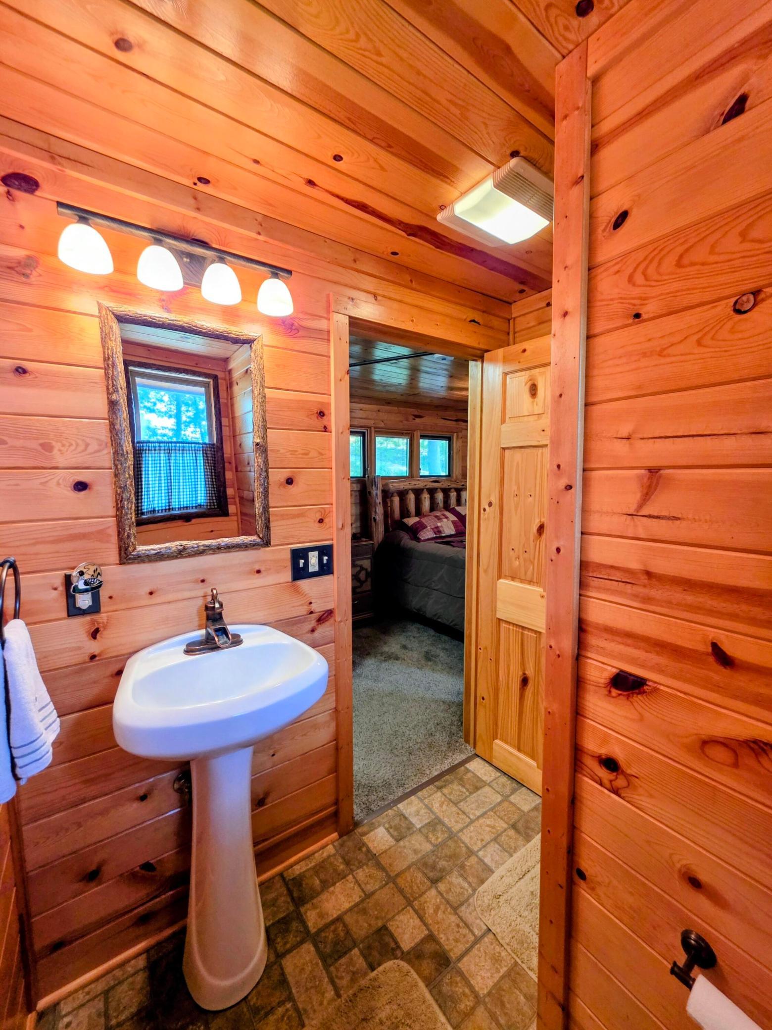 51812 Becker Road Bigfork, MN 56628 - Photo 8 of 33