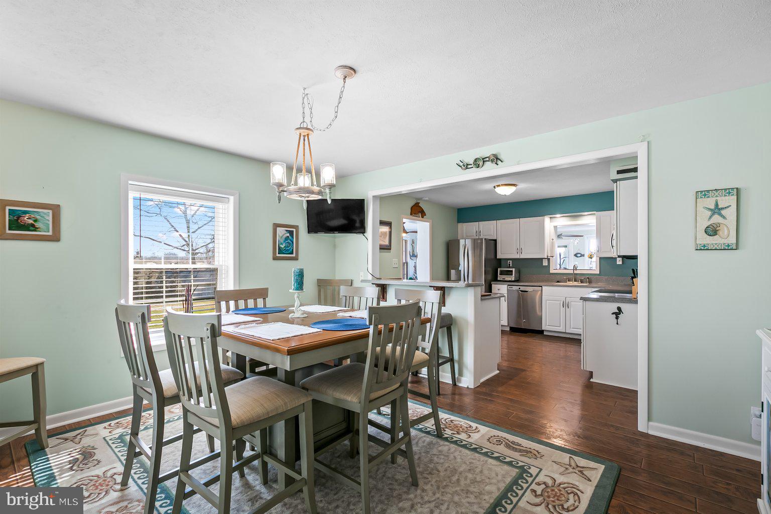 5907 Loreley Beach Road White Marsh, MD 21162 - Photo 31 of 60 Dining area