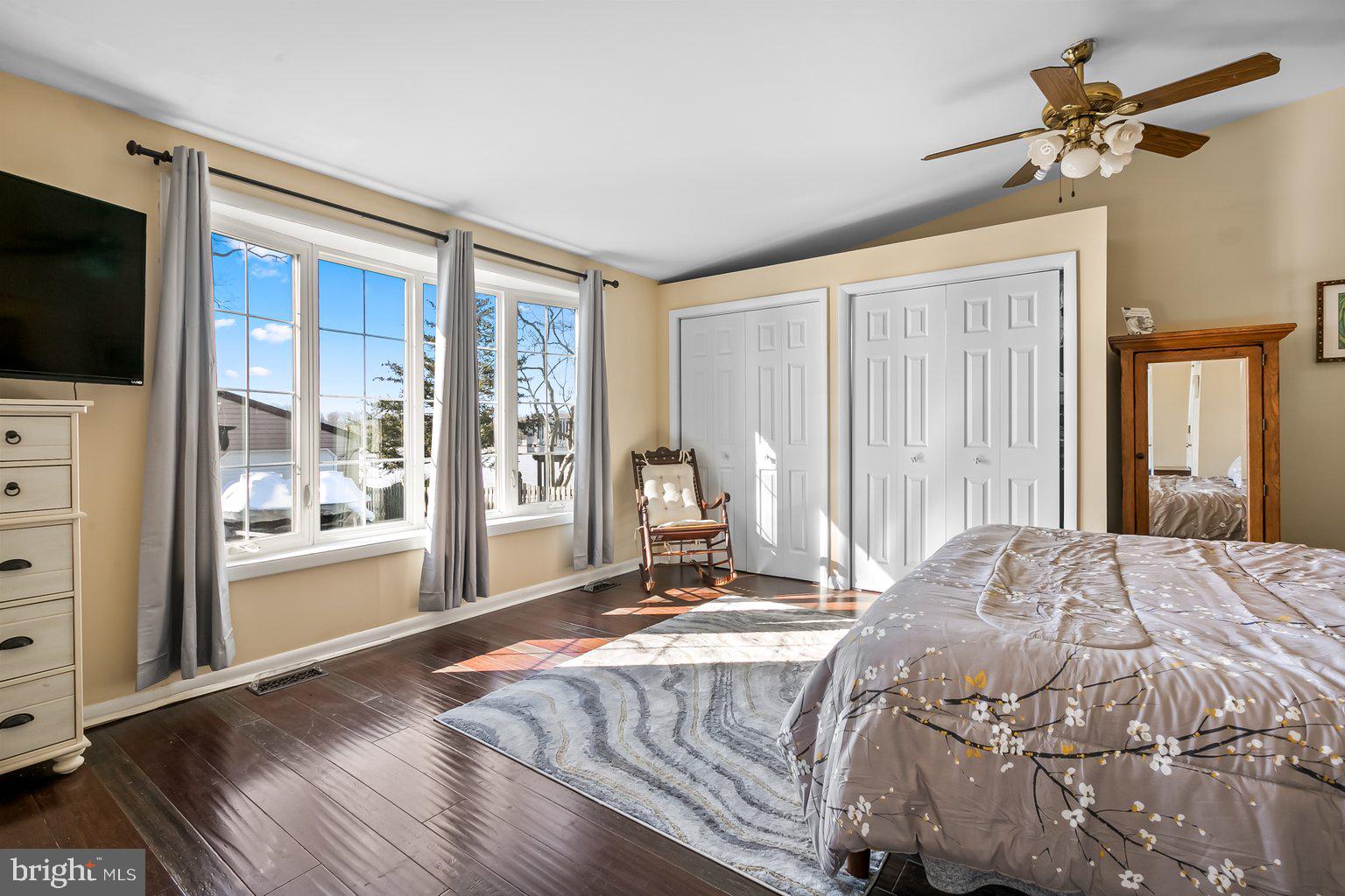 5907 Loreley Beach Road White Marsh, MD 21162 - Photo 41 of 60 Primary bedroom w/ water views