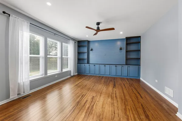 $575,000 | 222 Julep Avenue, Oswego, IL 60543