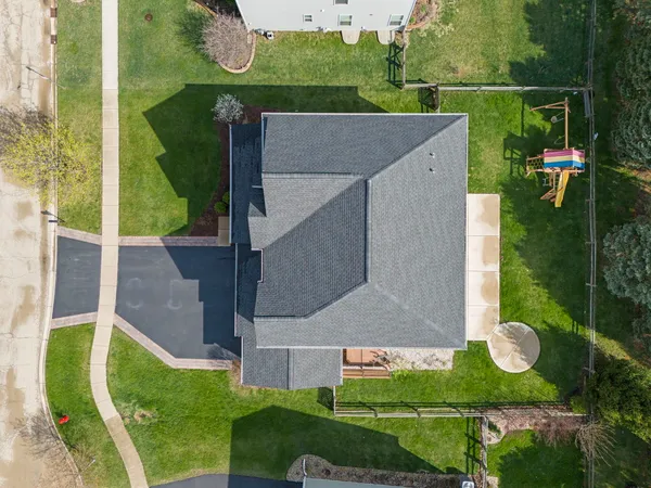 $575,000 | 222 Julep Avenue, Oswego, IL 60543