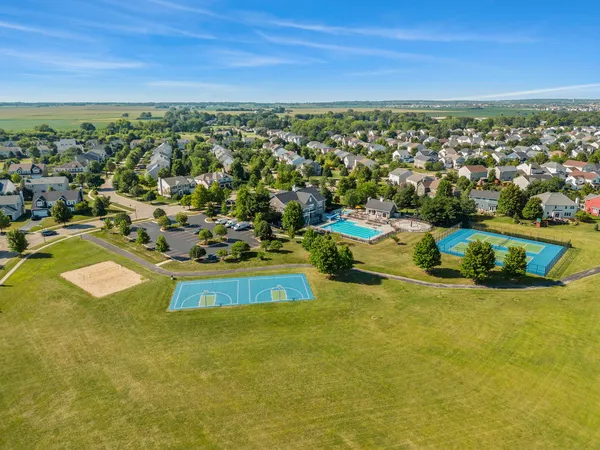 $575,000 | 222 Julep Avenue, Oswego, IL 60543