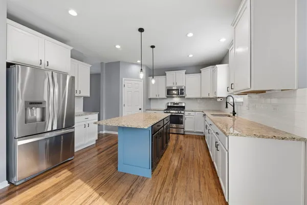 $575,000 | 222 Julep Avenue, Oswego, IL 60543