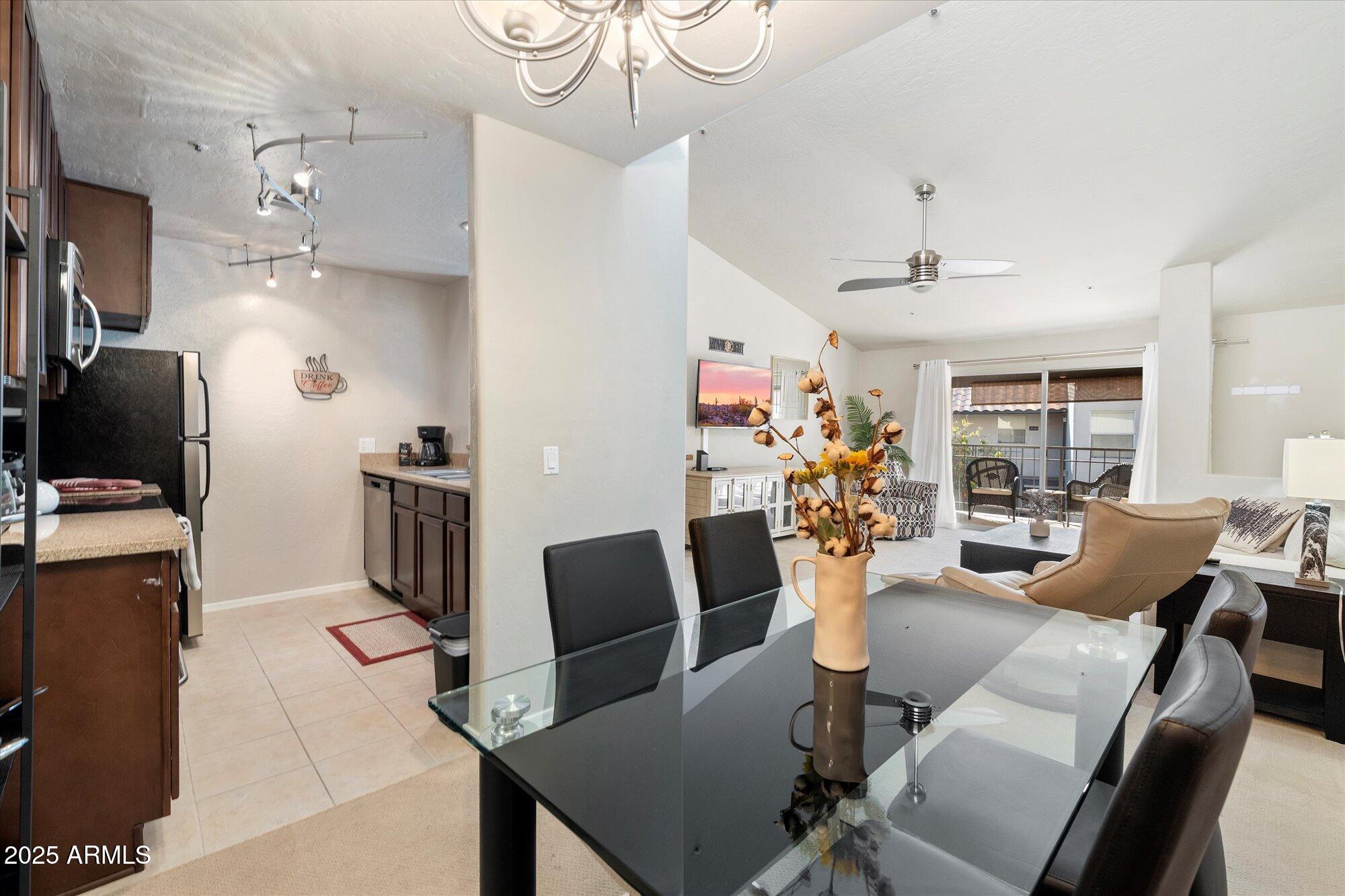 14145 North 92nd Street, Unit 2141 Scottsdale, AZ 85260 - Photo 14 of 38 Dining room