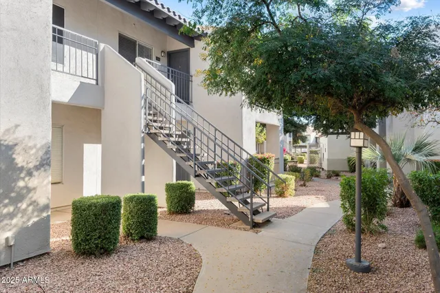 $1,995 | 14145 North 92nd Street, Unit 2141, Scottsdale, AZ 85260