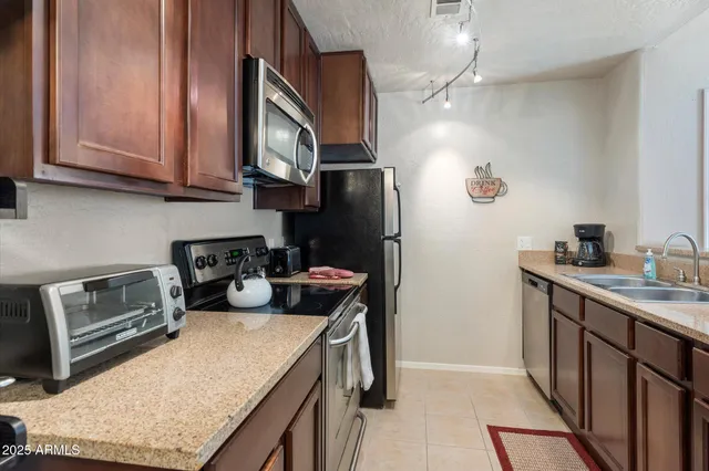 $1,995 | 14145 North 92nd Street, Unit 2141, Scottsdale, AZ 85260