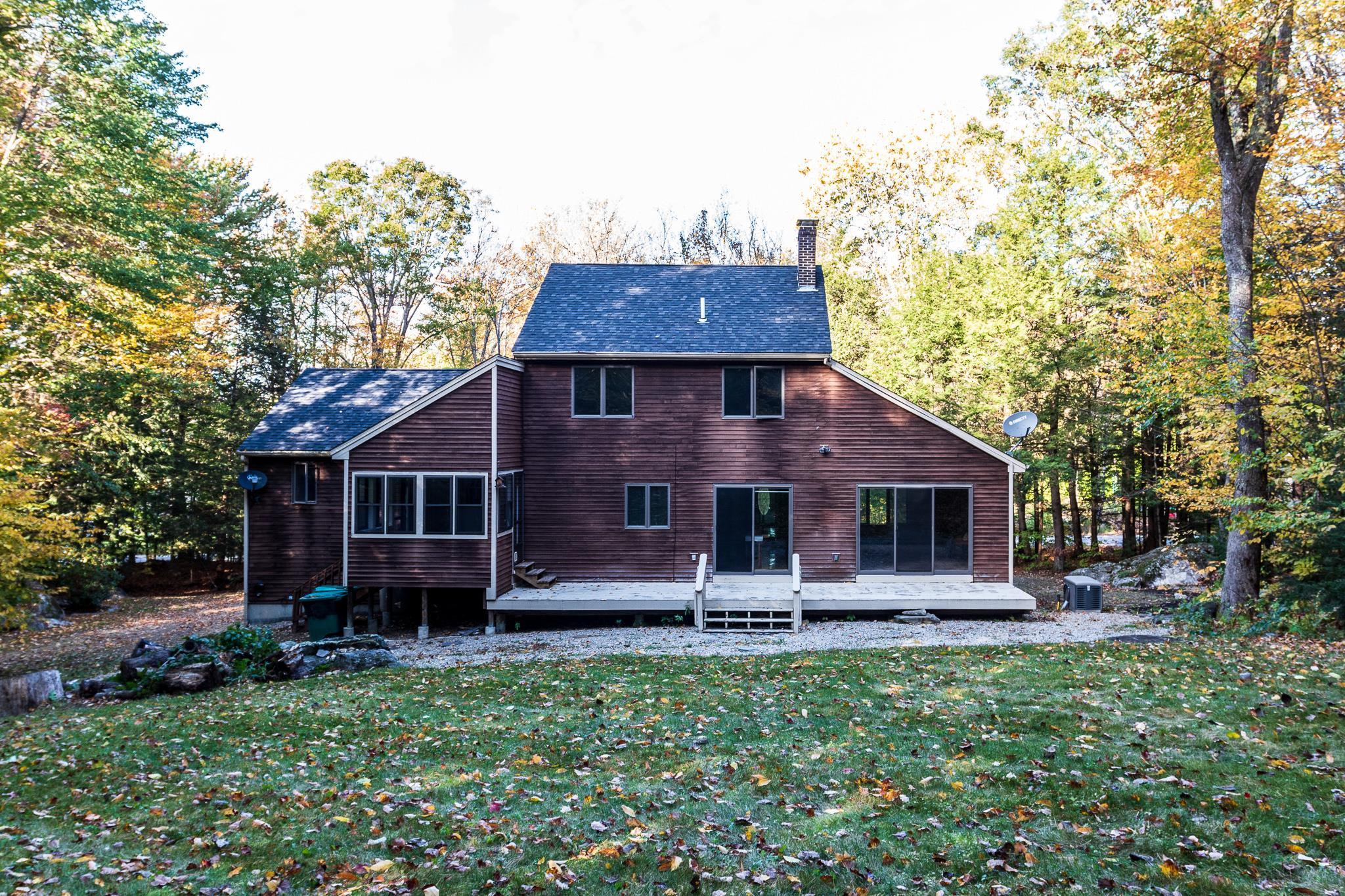 26 Beaver Road Strafford, NH 03884 - Photo 2 of 33