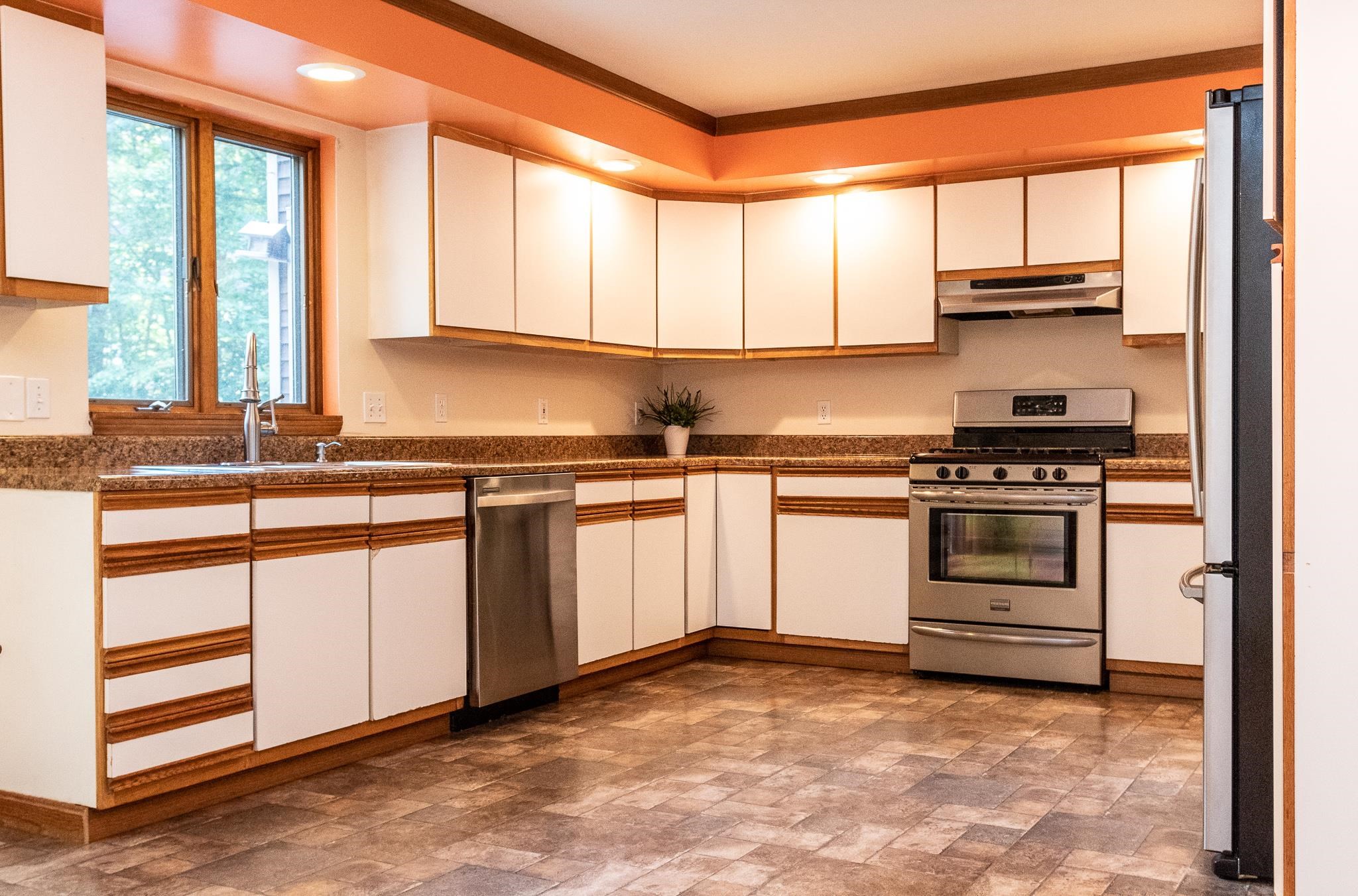 26 Beaver Road Strafford, NH 03884 - Photo 5 of 33