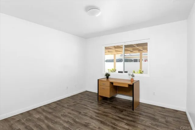 $659,000 | 19065 Envoy Avenue, Corona, CA 92881