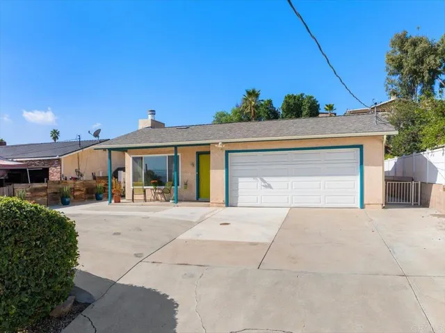 $639,000 | 19065 Envoy Avenue, Corona, CA 92881