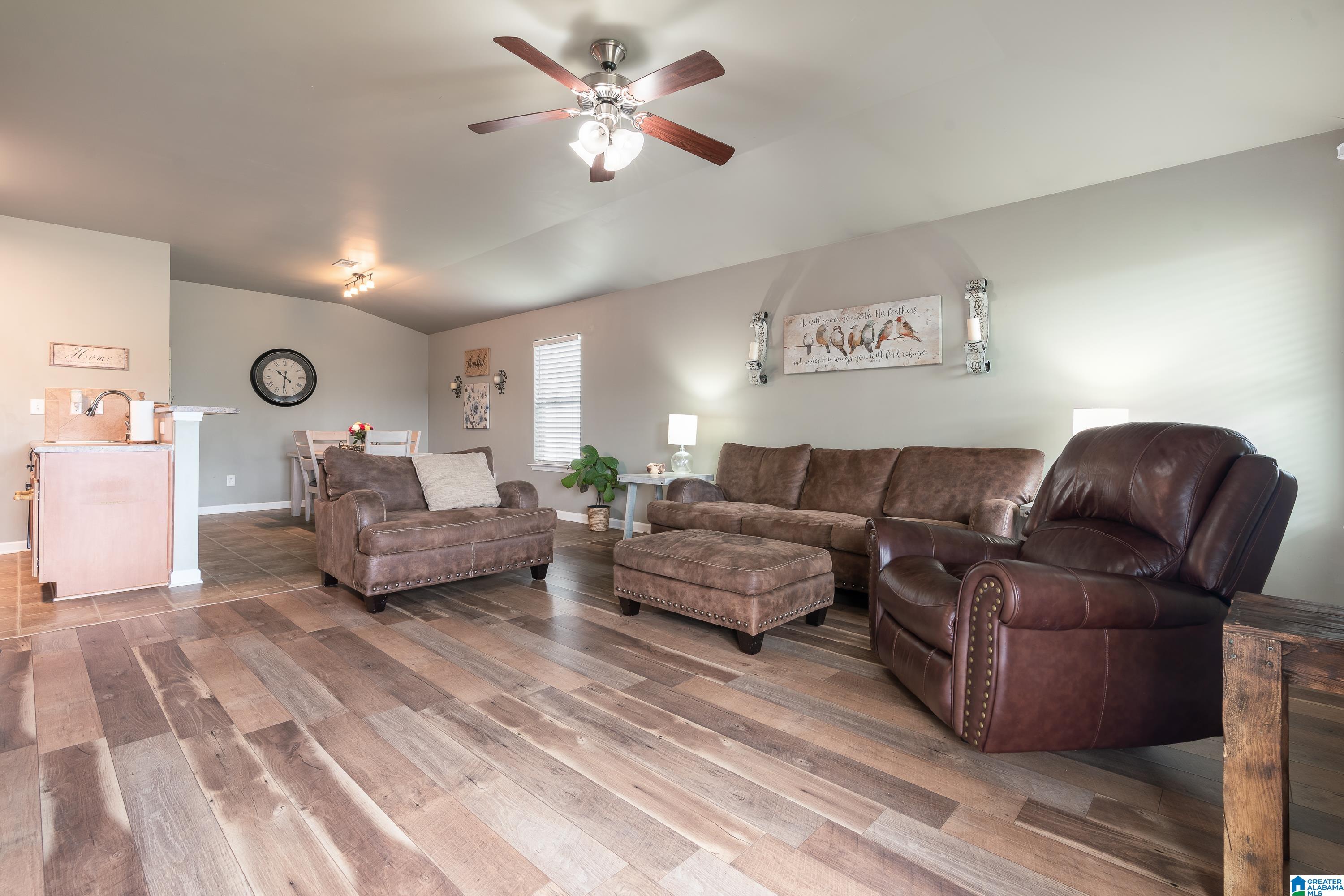 531 Union Station Place Calera, AL 35040 - Photo 6 of 35