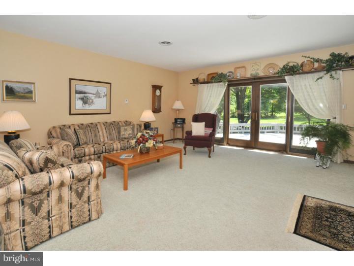 1451 Rickerts Road Perkasie, PA 18944 - Photo 11 of 22 Living Room