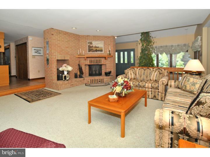 1451 Rickerts Road Perkasie, PA 18944 - Photo 12 of 22 Living Room