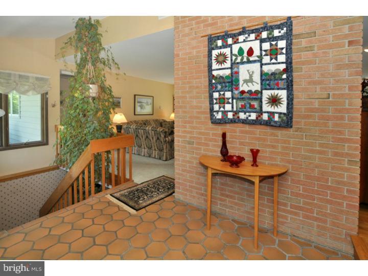 1451 Rickerts Road Perkasie, PA 18944 - Photo 4 of 22 Foyer