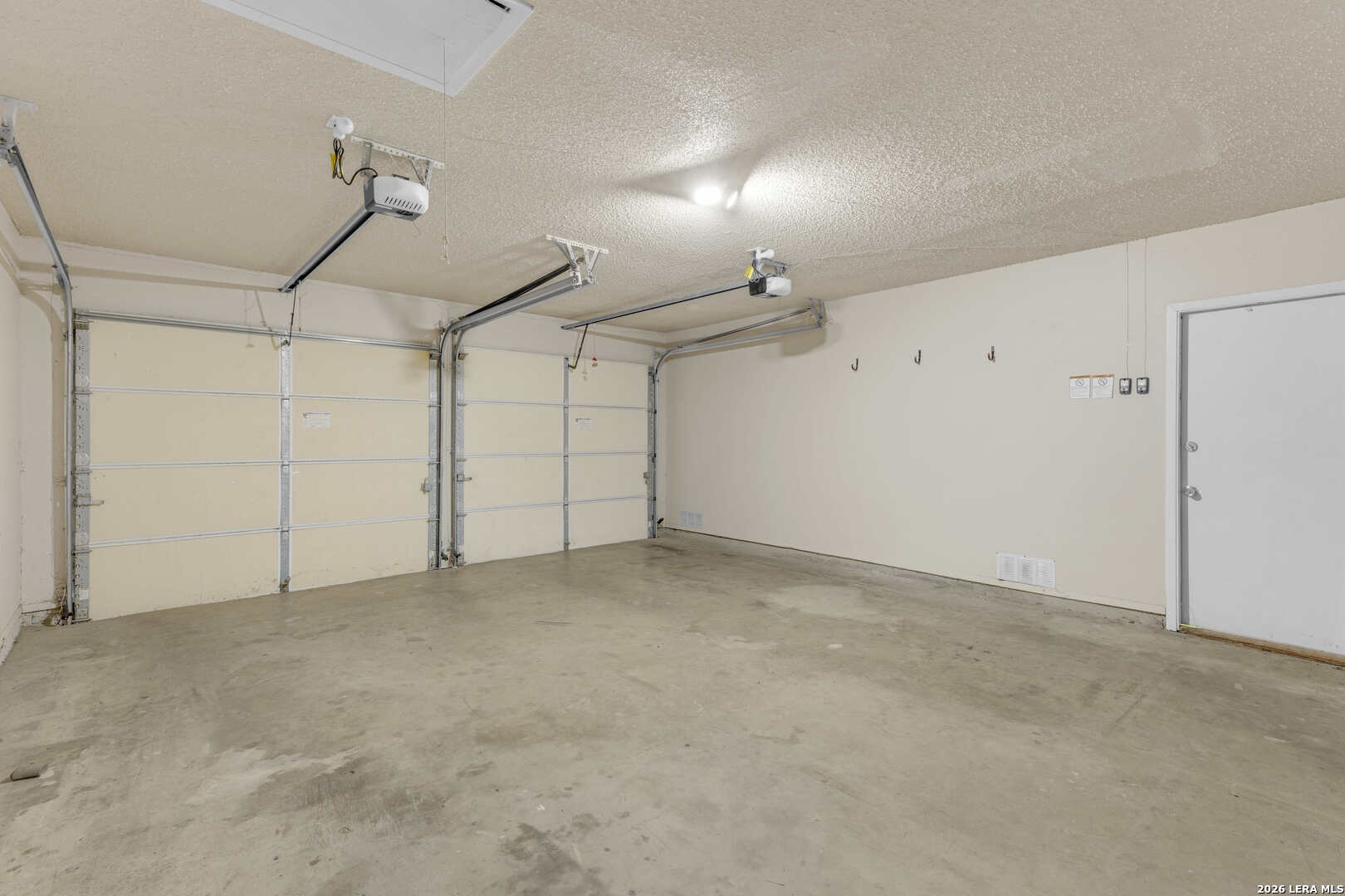 9727 Timber Path San Antonio, TX 78250 - Photo 17 of 20