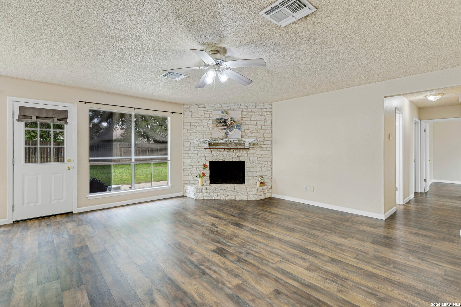 9727 Timber Path San Antonio, TX 78250 - Photo 4 of 20