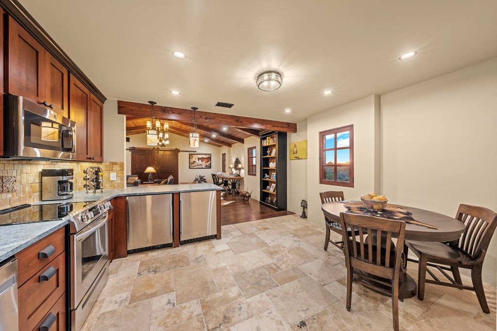 250 Hidden Hills Ranch Road East Kerrville, TX 78028 - Photo 55 of 107