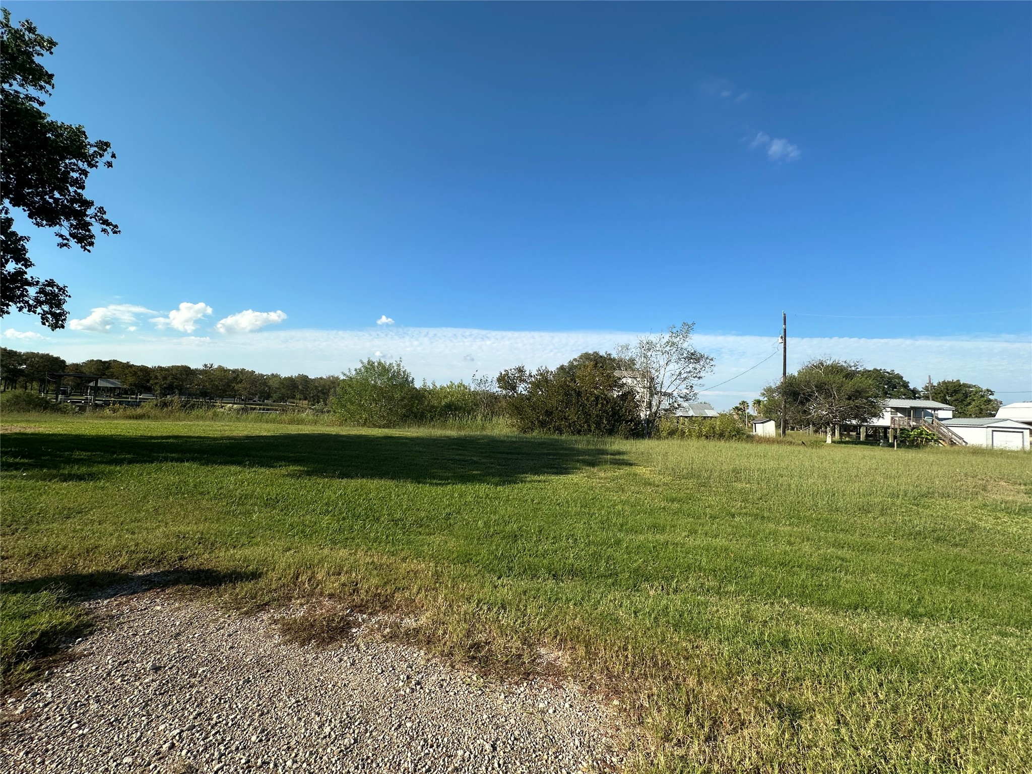 1414 Angle Road Angleton, TX 77515 - Photo 6 of 24 a view of an ocean with beach