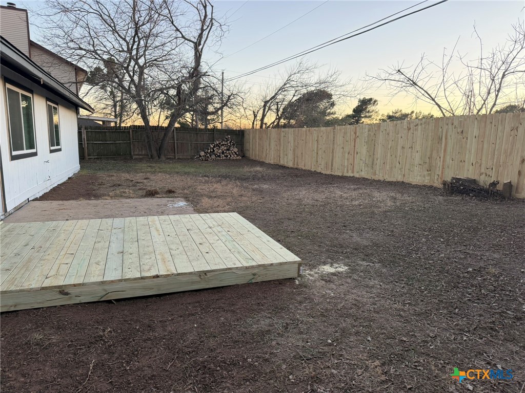 804 Antelope Trail Temple, TX 76504 - Photo 31 of 32 a view of backyard with wooden fence